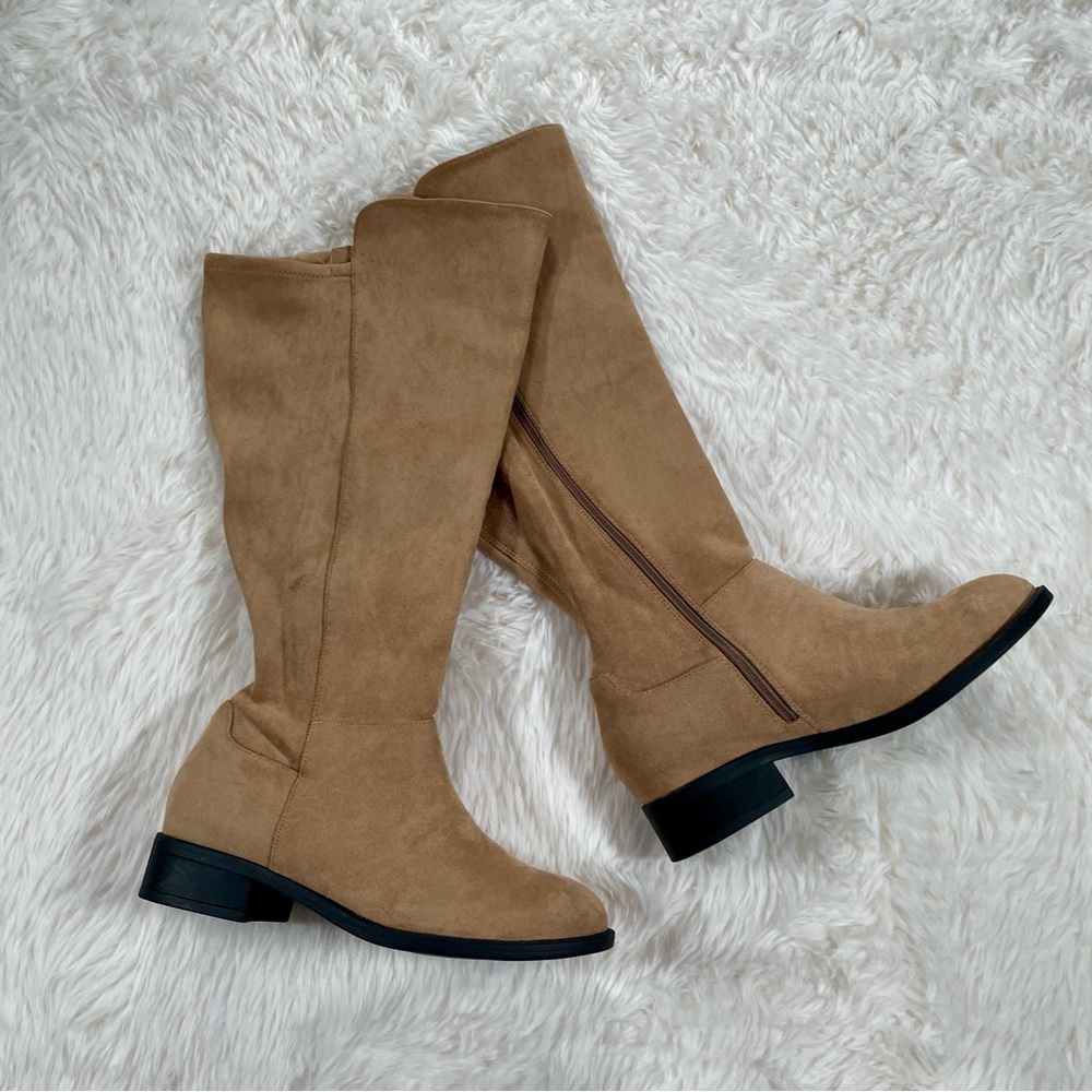 NWOT Torrid Wide Calf Tan Knee High Boots - 7.5W
